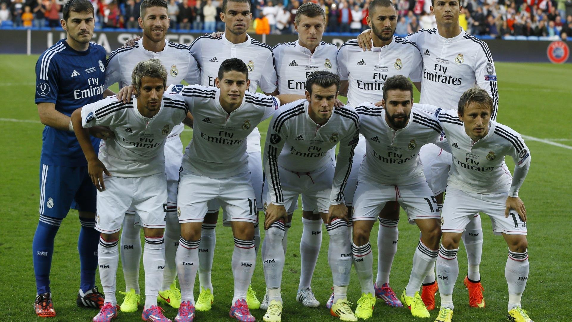 詹姆斯教学视频引粉丝模仿热潮，播放詹姆斯